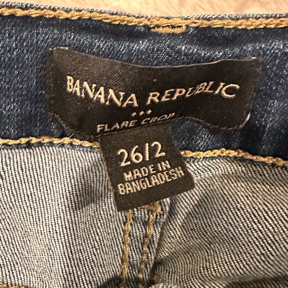 Banana Republic Flare Crop size 26/2 - Picture 2 of 4